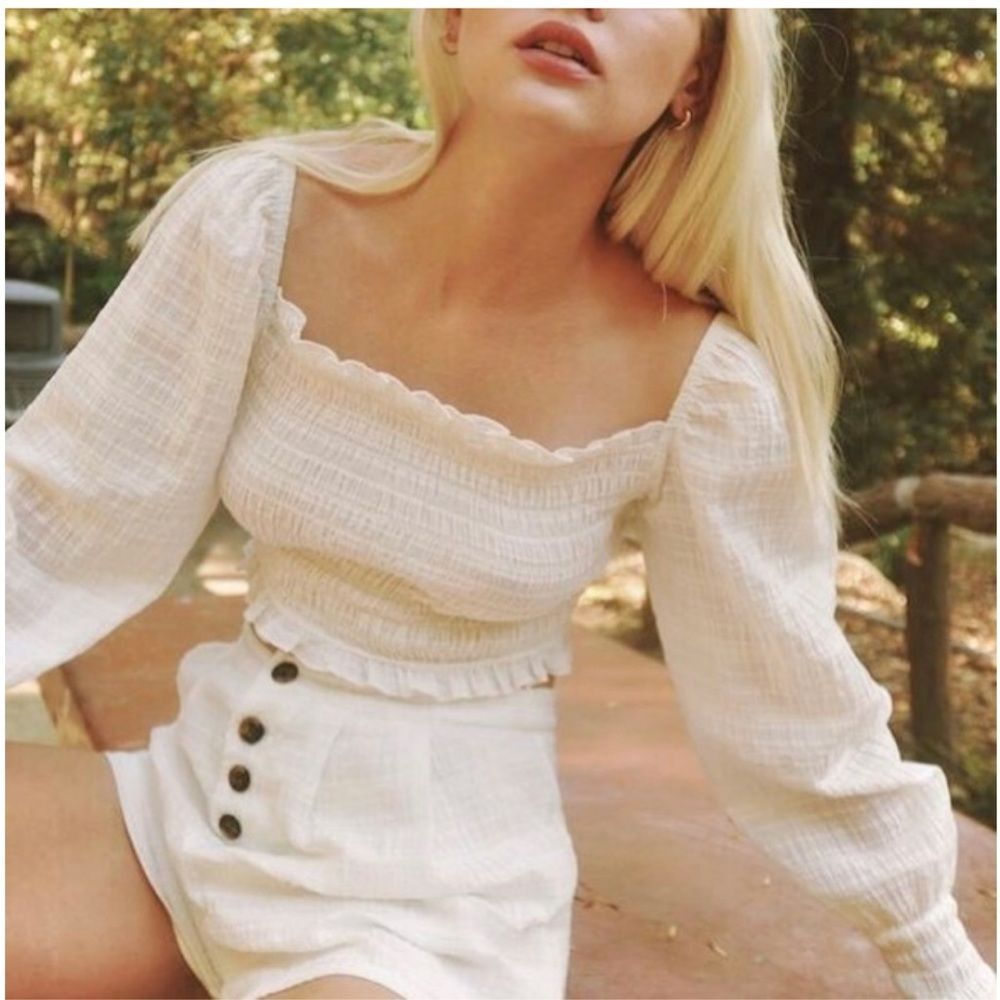 Le Rumi NWT LYRA milkmaid top